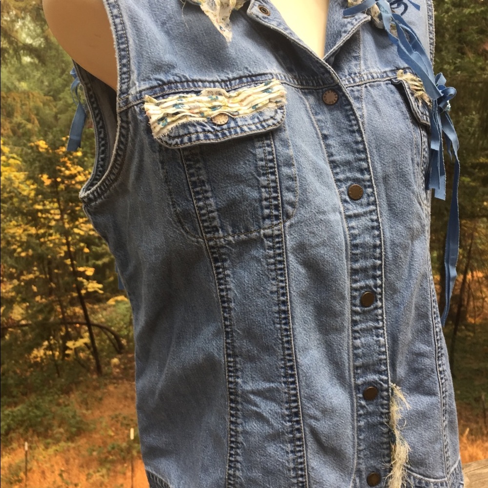 Kreativekristen upcycled Boho style denim waistcoat vintage denim vest - Picture 3 of 16